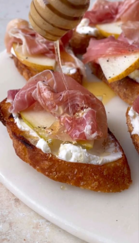 Maple-Glazed Prosciutto-Pear Crostini