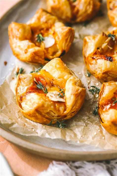 Apricot Jam & Stilton Cheese Pastry